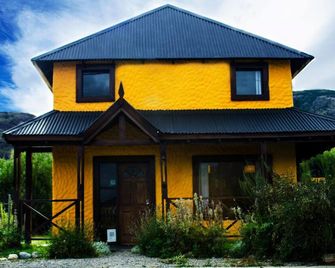 Hosteria Lago Viedma - El Chaltén - בניין