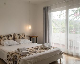 Pataros Hotel - Gelemiş