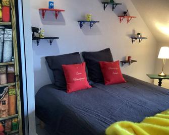 L'insolite - Pierry - Habitación