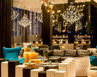 Motel One Warsaw-Chopin - Warsaw - Lounge
