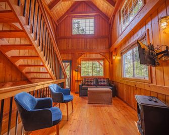 The Cabins at Terrace Beach - Ucluelet