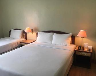 Hotel Seri Malaysia Mersing - Mersing - Bedroom