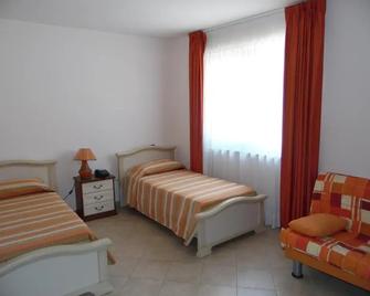 Hotel Coste Del Lago - Sant'Angelo Limosano - Bedroom
