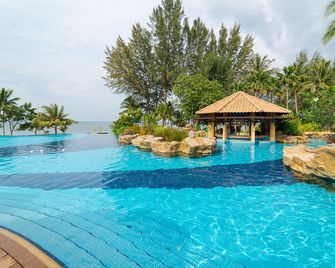 Indra Maya Pool Villas - Teluk Sebong - Pool