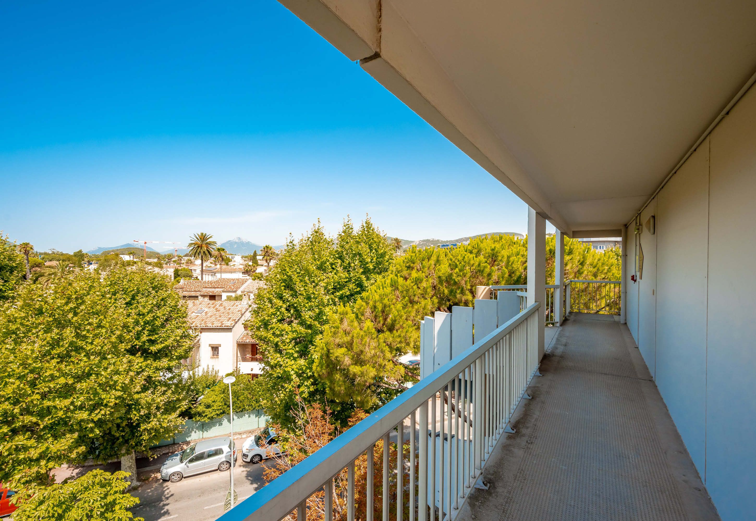 B&B HOTEL Hyeres