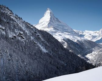 Mountain Paradise - Zermatt