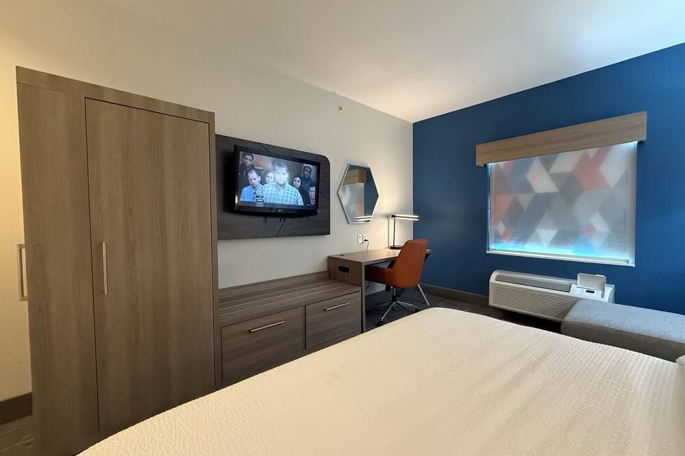 Holiday Inn Express Kenedy By IHG - Kenedy