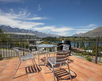 Alexis Motel & Apartments - Queenstown - Balcony