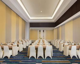 Howard Johnson by Wyndham Pekalongan Indonesia - Pekalongan