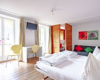 Hotel Vallatscha - Medel - Chambre
