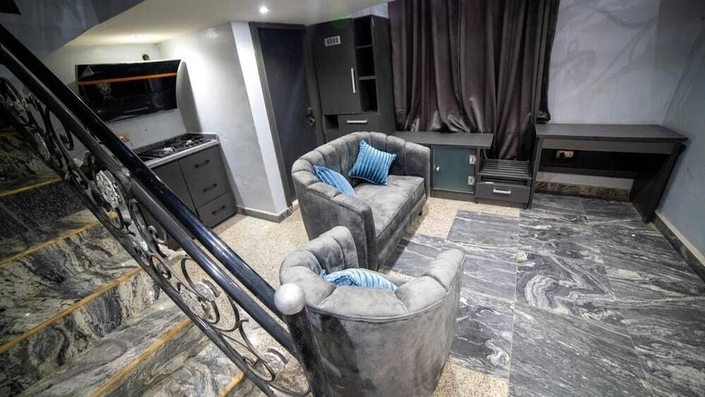 Ikeja Airport View - Lagos - Living room