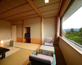 Senkeien Tsukioka Hotel - Kaminoyama - Balkon