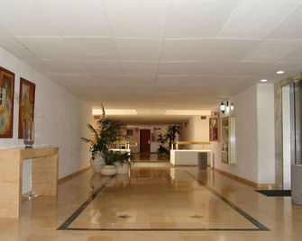 Hotel Posada Arcos - San Juan de los Lagos - Lobby