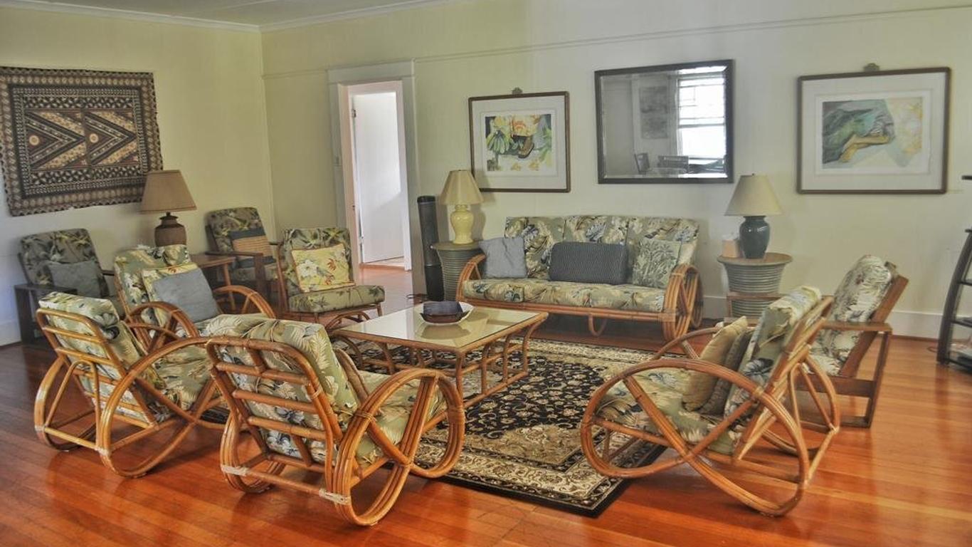 Banyan Tree B&B Retreat