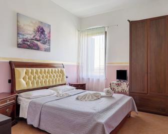 B and B 7 Camini - Verona - Bedroom