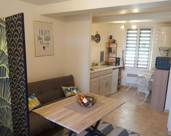 Oasis tranquille - L'évasion au Verdon - Gréoux-les-Bains - Restaurant