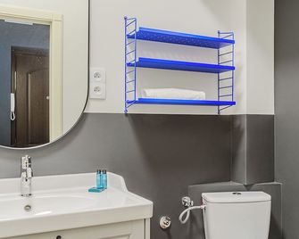 Shortstaypoland National Stadium - Warsaw - Bathroom