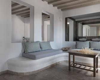 Argo Boutique Hotel - Naxos - Living room