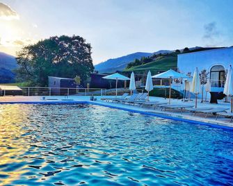 문 밸리 코마르닉 - 코마르니크 - 수영장