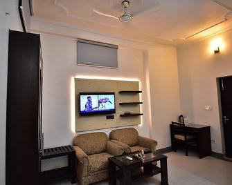 Hotel Galaxy - Alīgarh - Living room