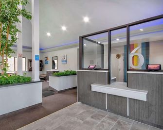 Motel 6 Georgetown - Lexington North - Georgetown - Hành lang