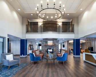 Holiday Inn Express & Suites Bozeman West By IHG - Bozeman - Lobby