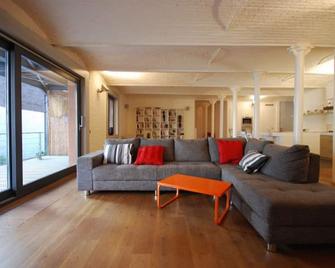 Loft in a former Brussels brewery - Bruxelles - Salon