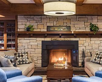 Mont-Tremblant - Château Beauvallon - One Bedroom Family Suite-Free resort shuttle! - Mont-Tremblant - Stue