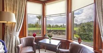 Carradales Luxury Guest House - Isle of Arran - Living room