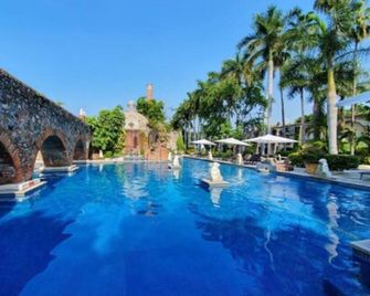 Hotel Hacienda Vista Hermosa - Puente de Ixtla - Zwembad