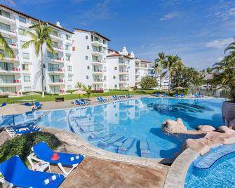 Vamar Vallarta Marina & Beach Resort - Puerto Vallarta - Πισίνα