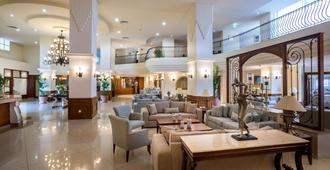 Aquamare Beach Hotel & Spa - Paphos - Lobby