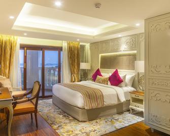 Fragrant Nature Kochi - קוצ'י - חדר שינה