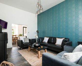 Firlands - Forres - Living room