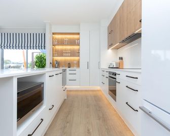 Lake Taupo Top 10 Holiday Resort - Taupo - Cuisine