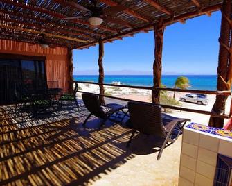 2 bedroom 2 bath house with fully equipped kitchen - La Ventana - Balcony
