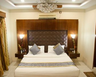 Hotel Baidyanath - Deoghar