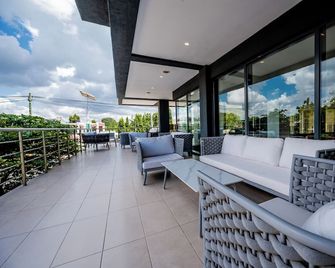 Urban by CityBlue Hotel, Dar es Salaam - Dar Es Salaam - Balcony