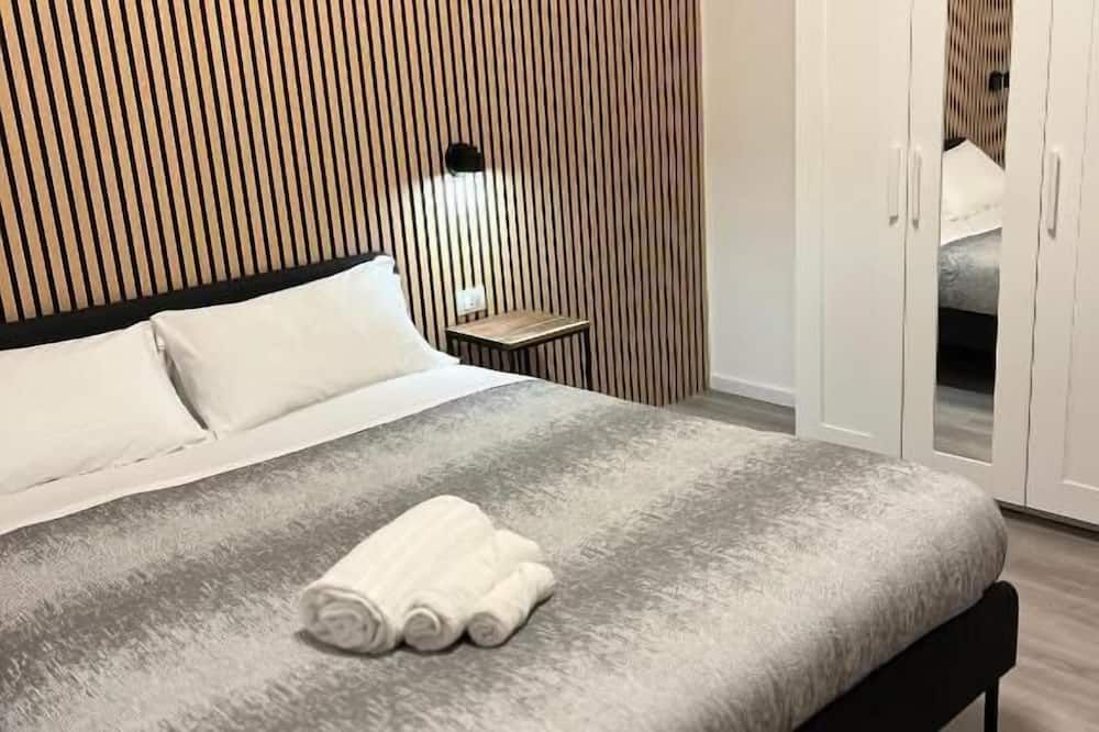 Tiburtina Urban Rooms - Rome - Bedroom