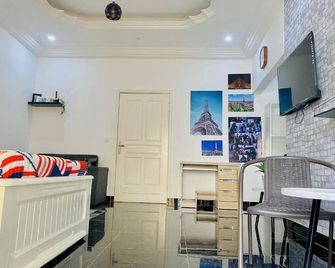 Grand Studio Paris - Pointe-Noire (República del Congo) - Sala de estar