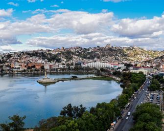 Carlton Madagascar - Antananarywa - Widok na zewnątrz