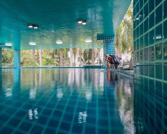 Icheck Inn Residences Sathorn - Bangkok - Piscina