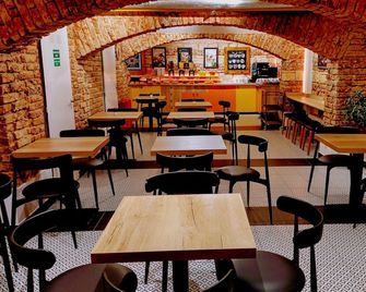 S42 Hotel Prague - Praha - Restaurace