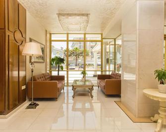 Santa Beach Hotel - Agía Triáda