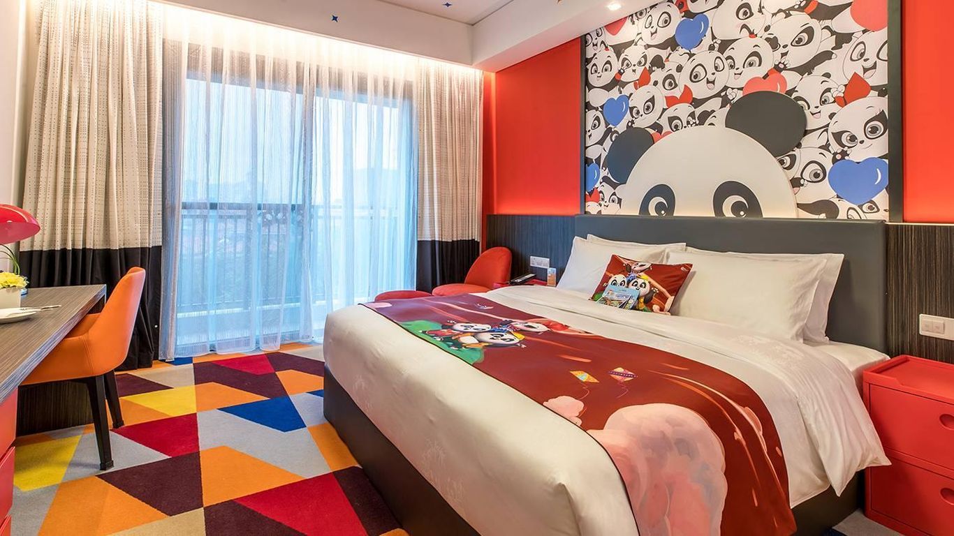 Chimelong Panda Hotel