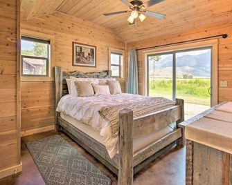 Dreamy Mountain-View Cabin Near Yellowstone! - Livingston - Bedroom