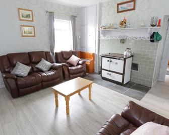 Sean Bhaile - Castlebar - Living room