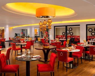 Sheraton Skyline Hotel London Heathrow - Hayes - Restaurant