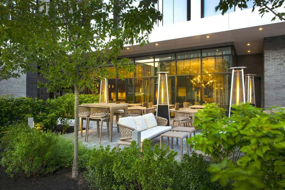 AC Hotels by Marriott Boston Downtown thumbnail 3