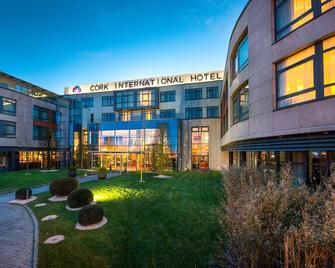 Cork International Hotel - Cork - Building